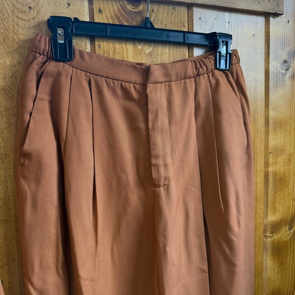 Amber Two-Piece Women’s Suit from Zara - Picture 6 of 9